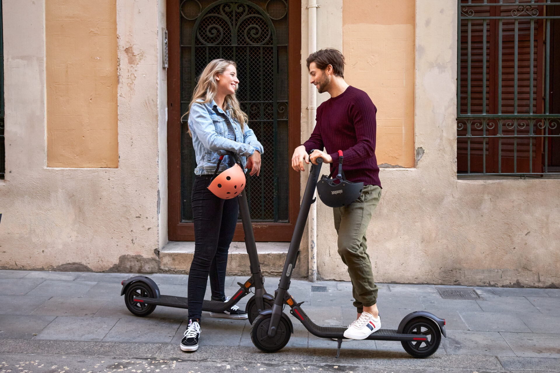 Ninebot KickScooter E22E Powered by Segway